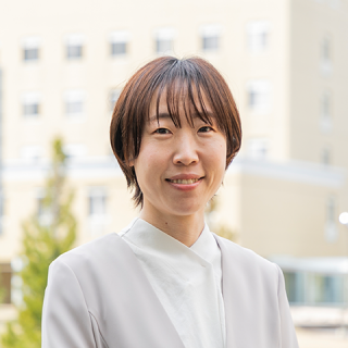 平田 真子 さん