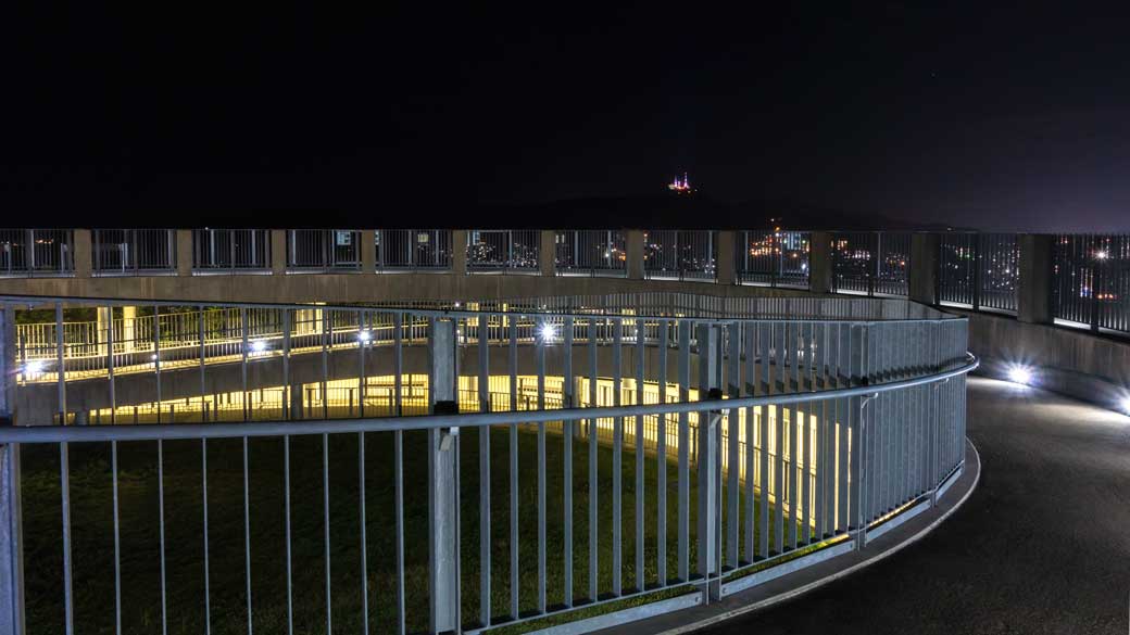 鍋冠山展望台の夜景